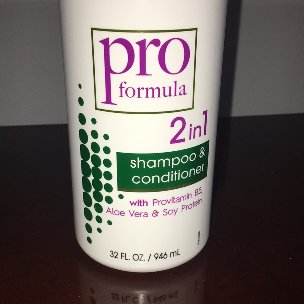 JUMBO 32 oz PRO Formula 2-1 SHAMPOO & CONDITIONER w B5, ALOE VERA & SOY PROTEIN